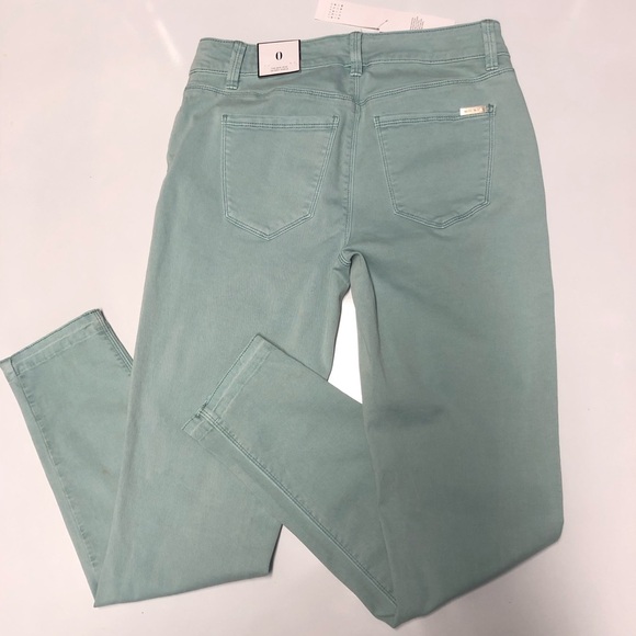 WHBM The mid rise skinny ankle jeans size 0R - Picture 3 of 15